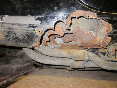 Porsche 911 sills, inner sills and kidney bowl stiffeners restoration